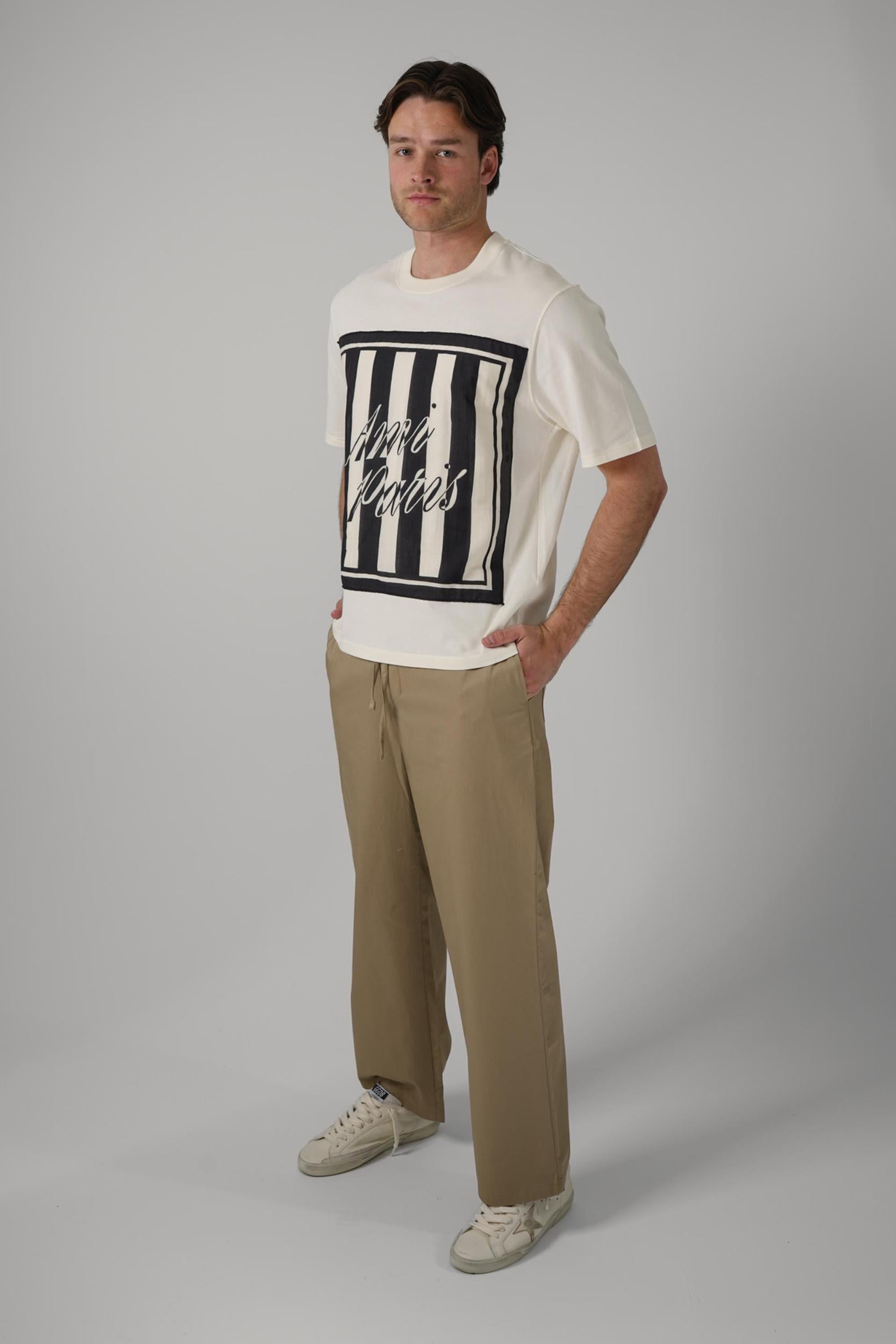 Ami Paris Front Logo T-Shirt Creme