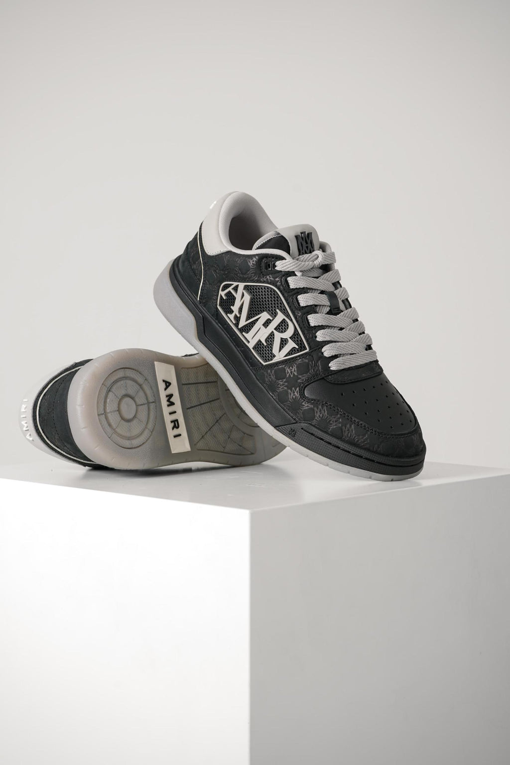 Amiri Classic Low Sneaker Black/Grey
