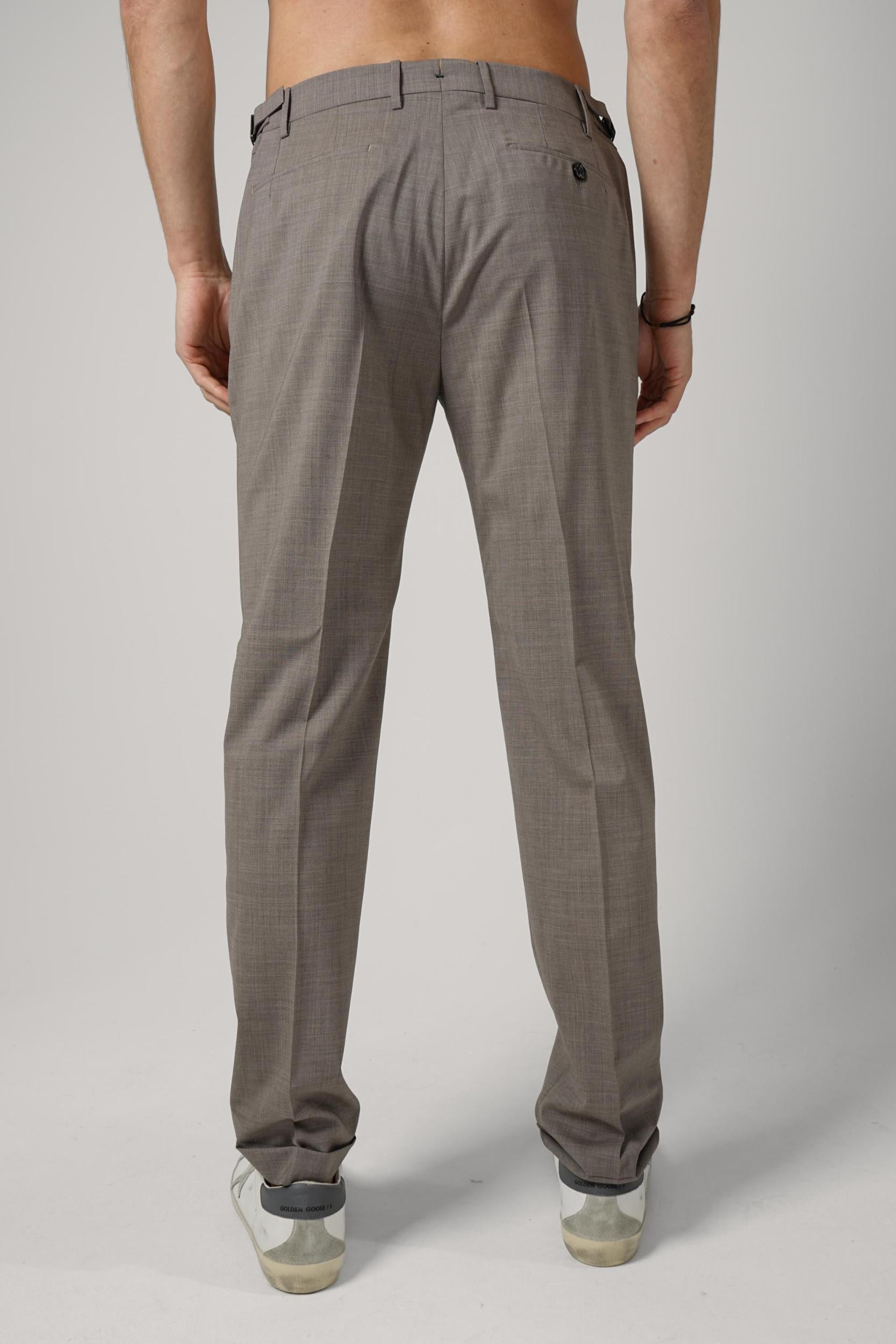 Berwich Retro Style Contemporary Fit Greige