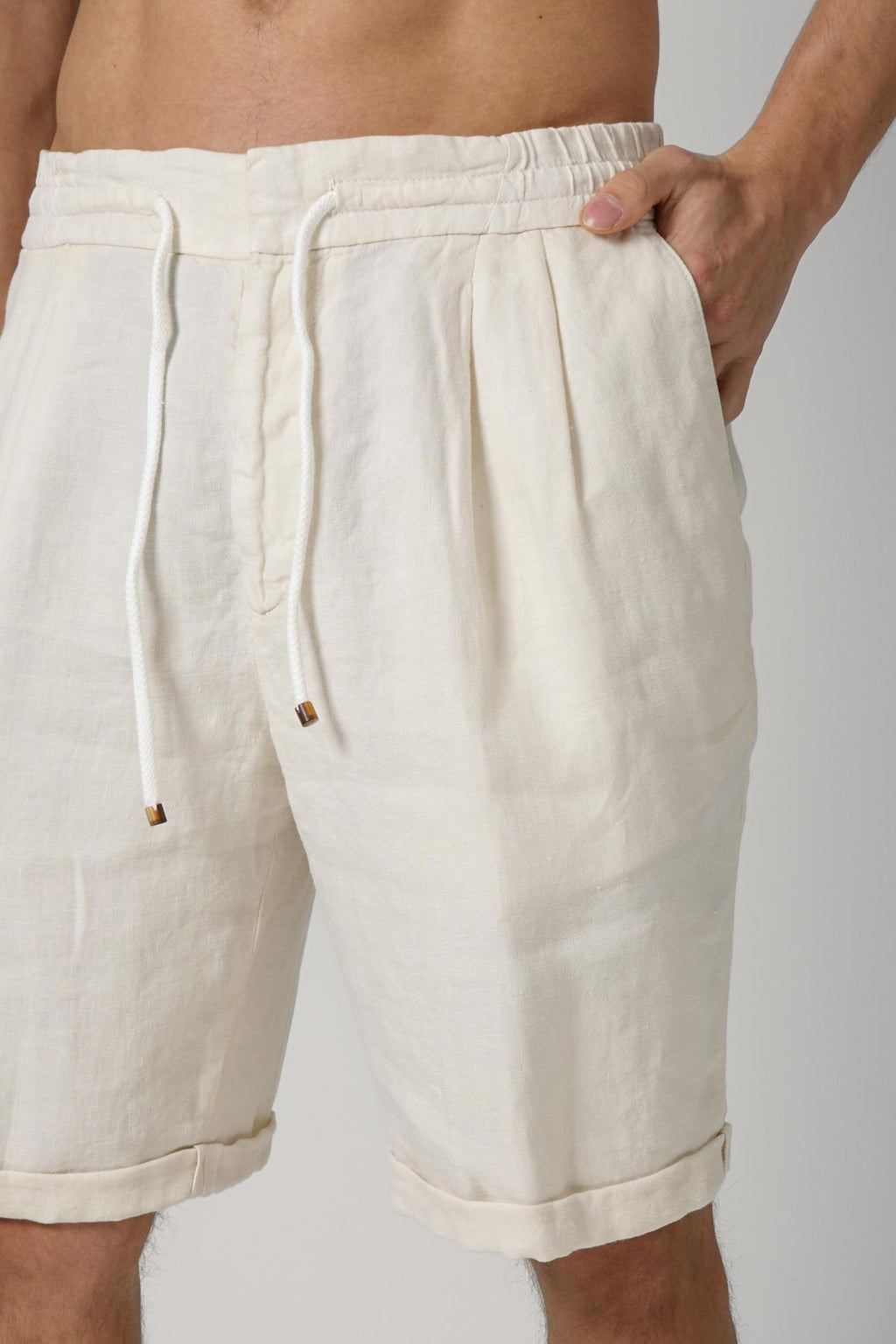 Brunello Cucinelli Garment Dyed Bermuda Linen Shorts Off White