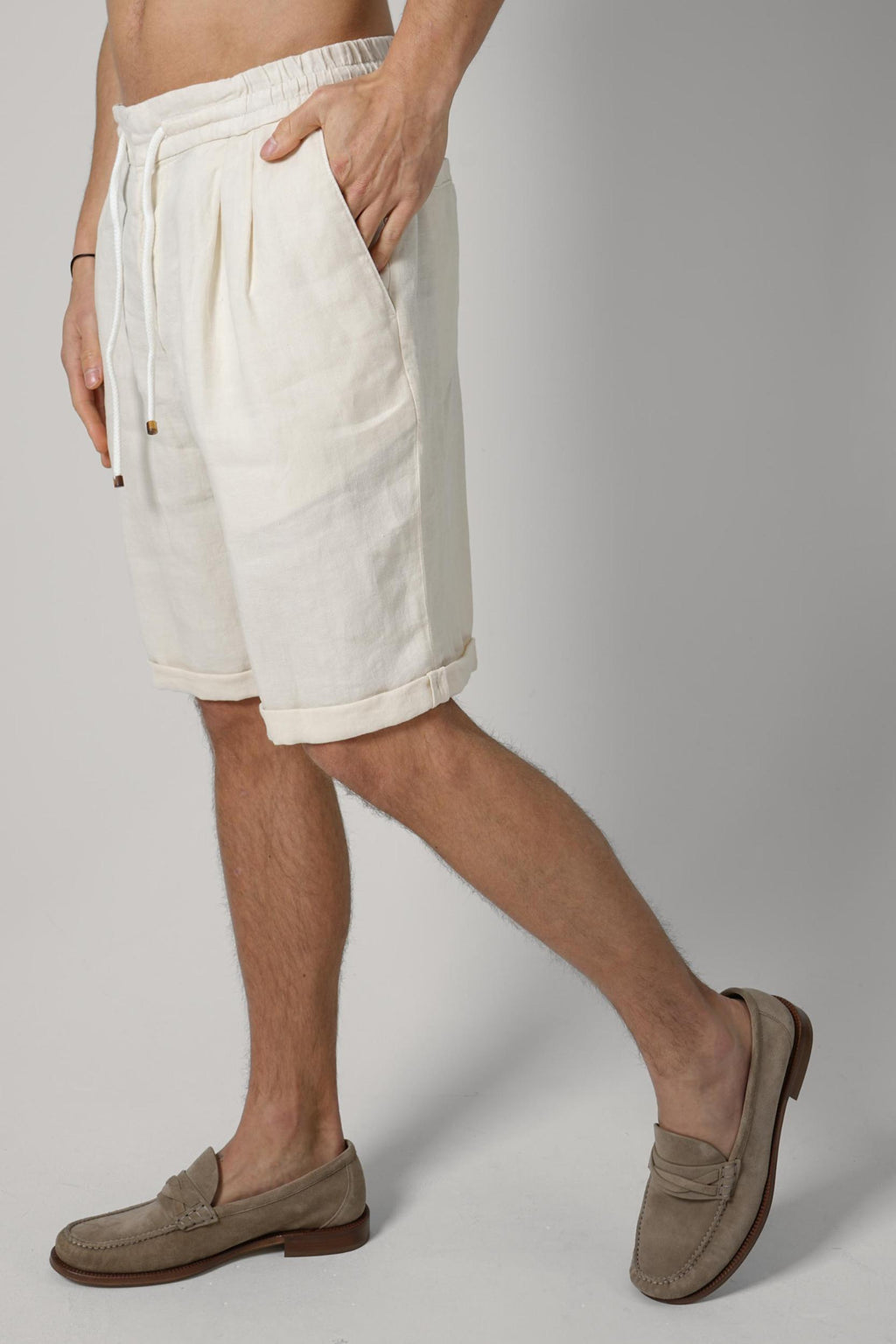 Brunello Cucinelli Garment Dyed Bermuda Linen Shorts Off White