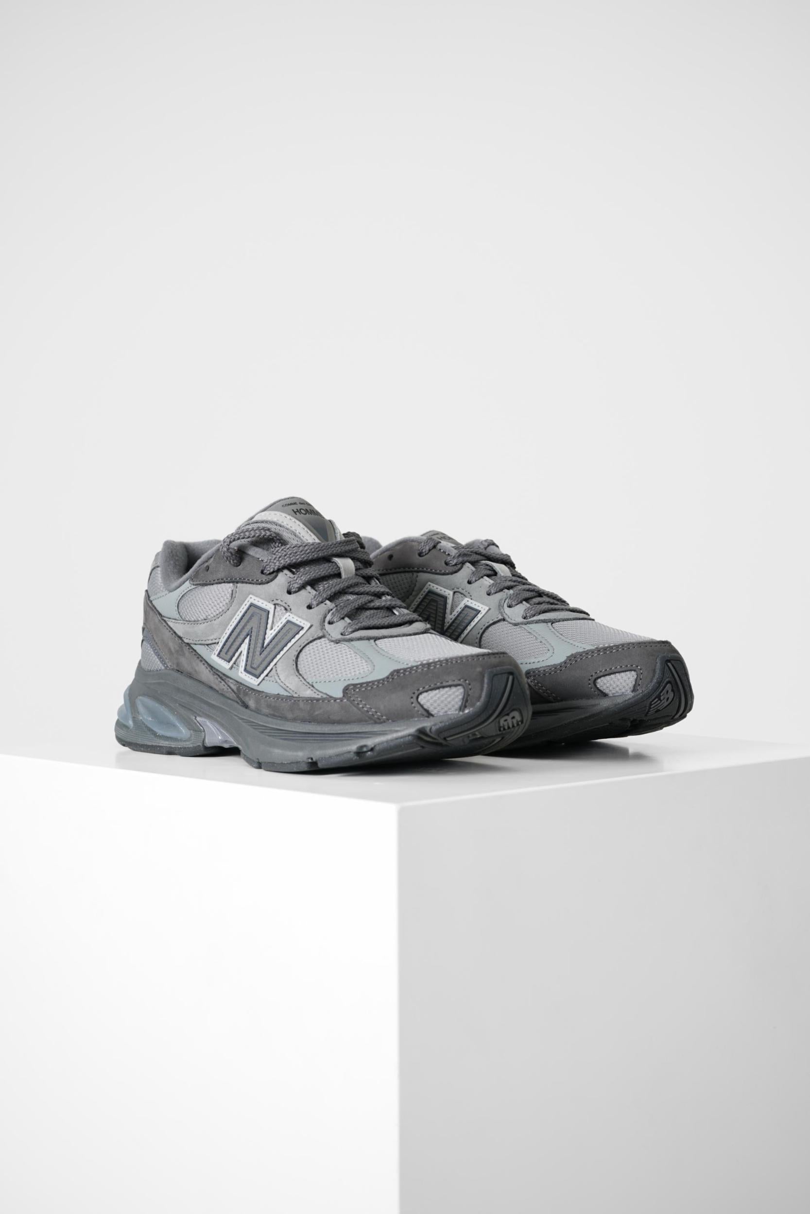 Comme Des Garcons Homme X New Balance 2010V Sneakers Grey