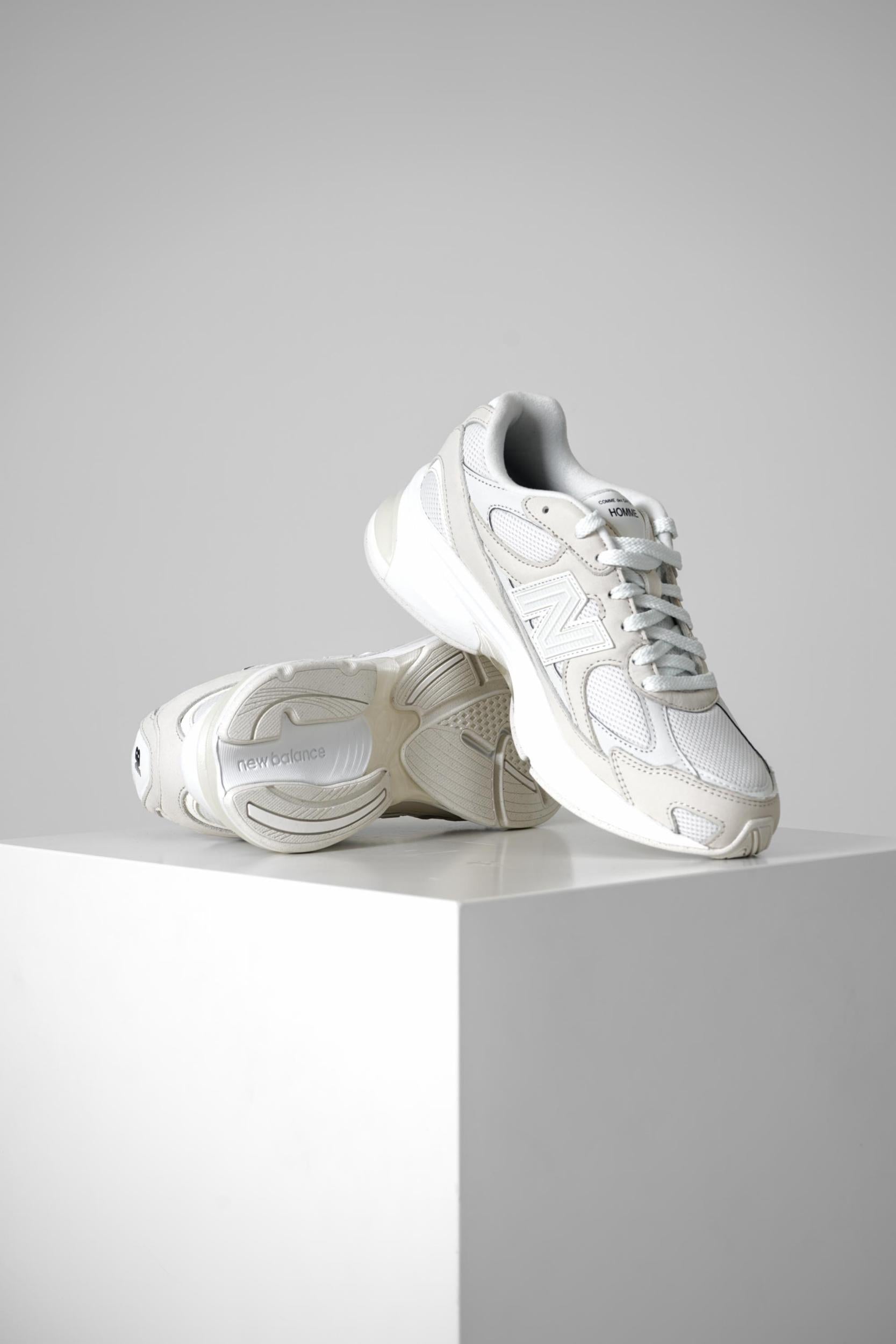 Comme Des Garcons Homme X New Balance 2010V Sneakers White
