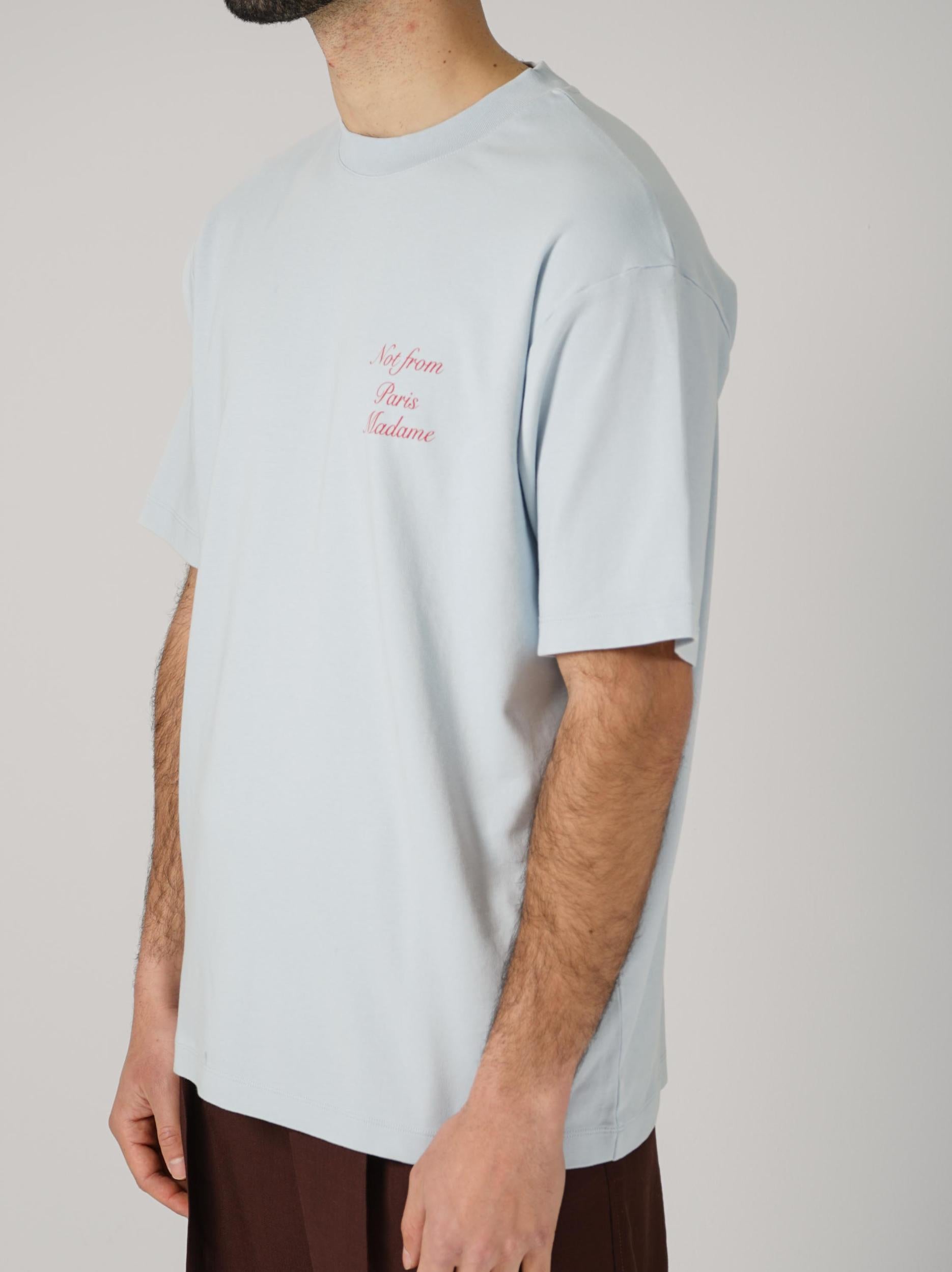 Drôle De Monsieur Le T-Shirt Slogan Callgraph Light Blue