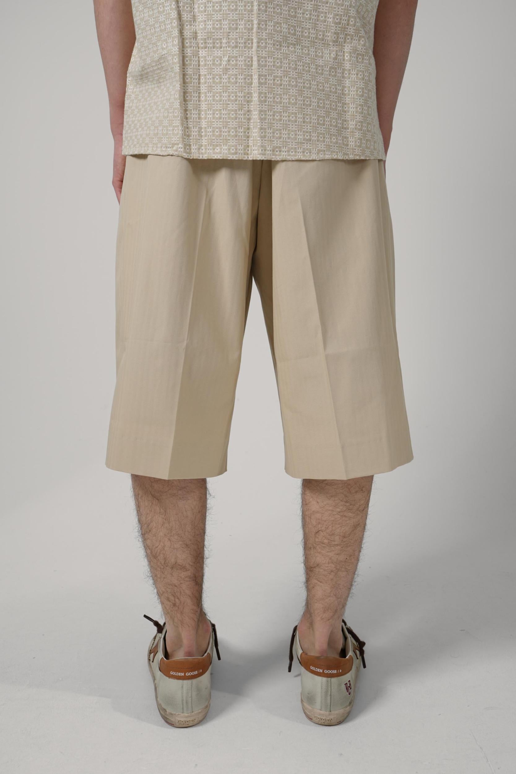 Drôle De Monsieur Short Long Cotton Beige