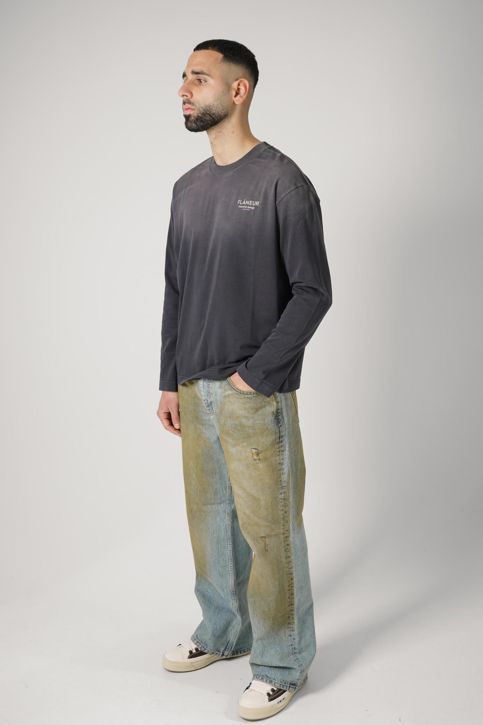 Flaneur Relaxed Dirty Jeans