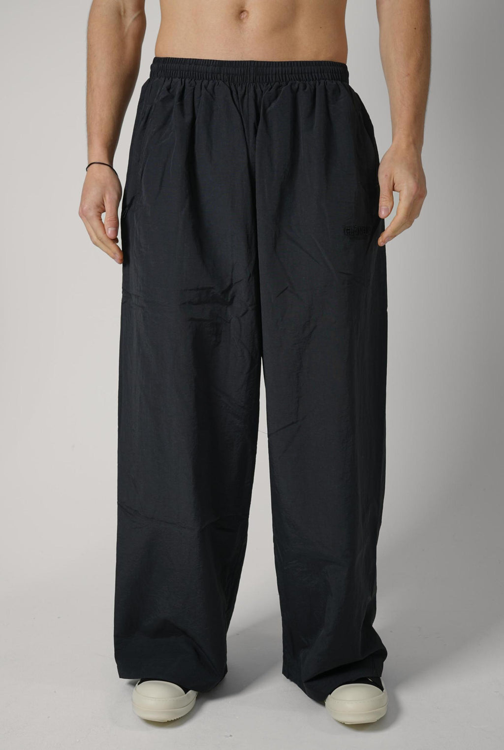 Flaneur Sound &Amp; Design Oversized Track Pants Black