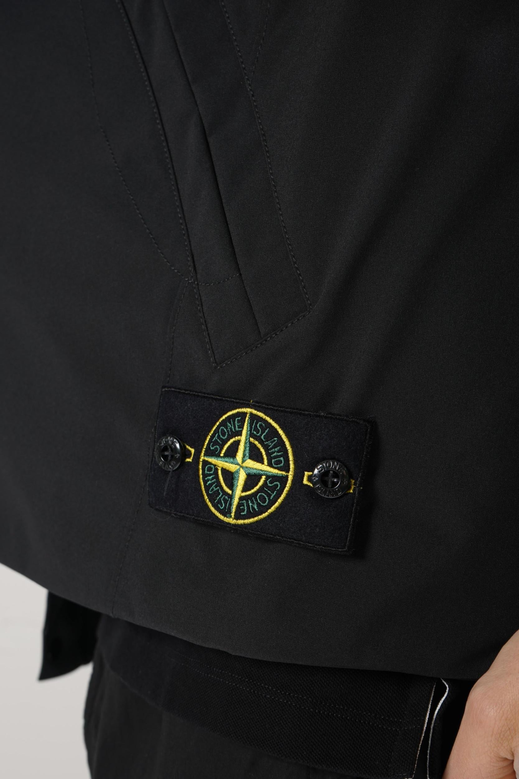 G100003 Stone Island Vest Black