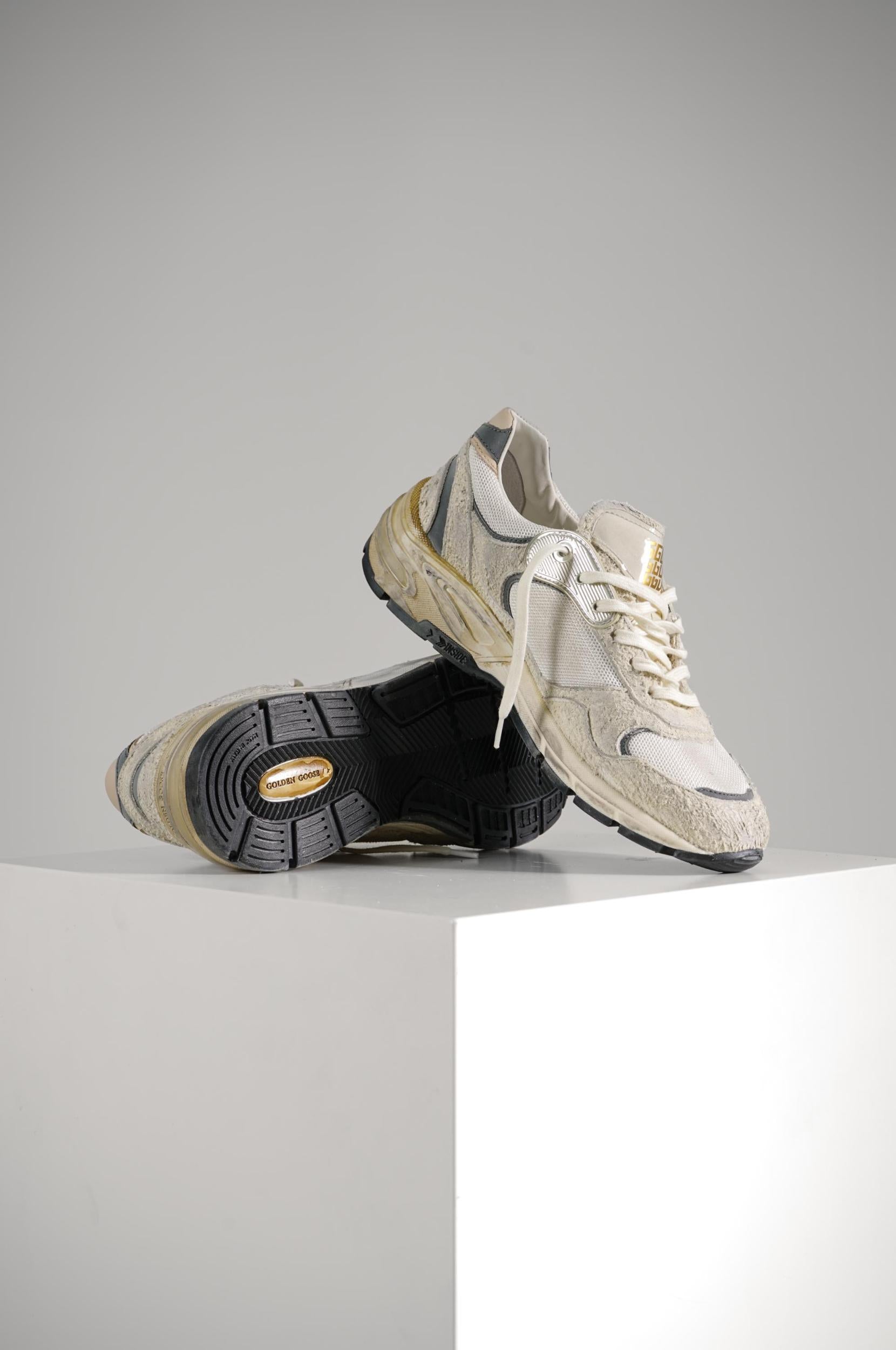 Golden Goose Running Dad New White/Silver