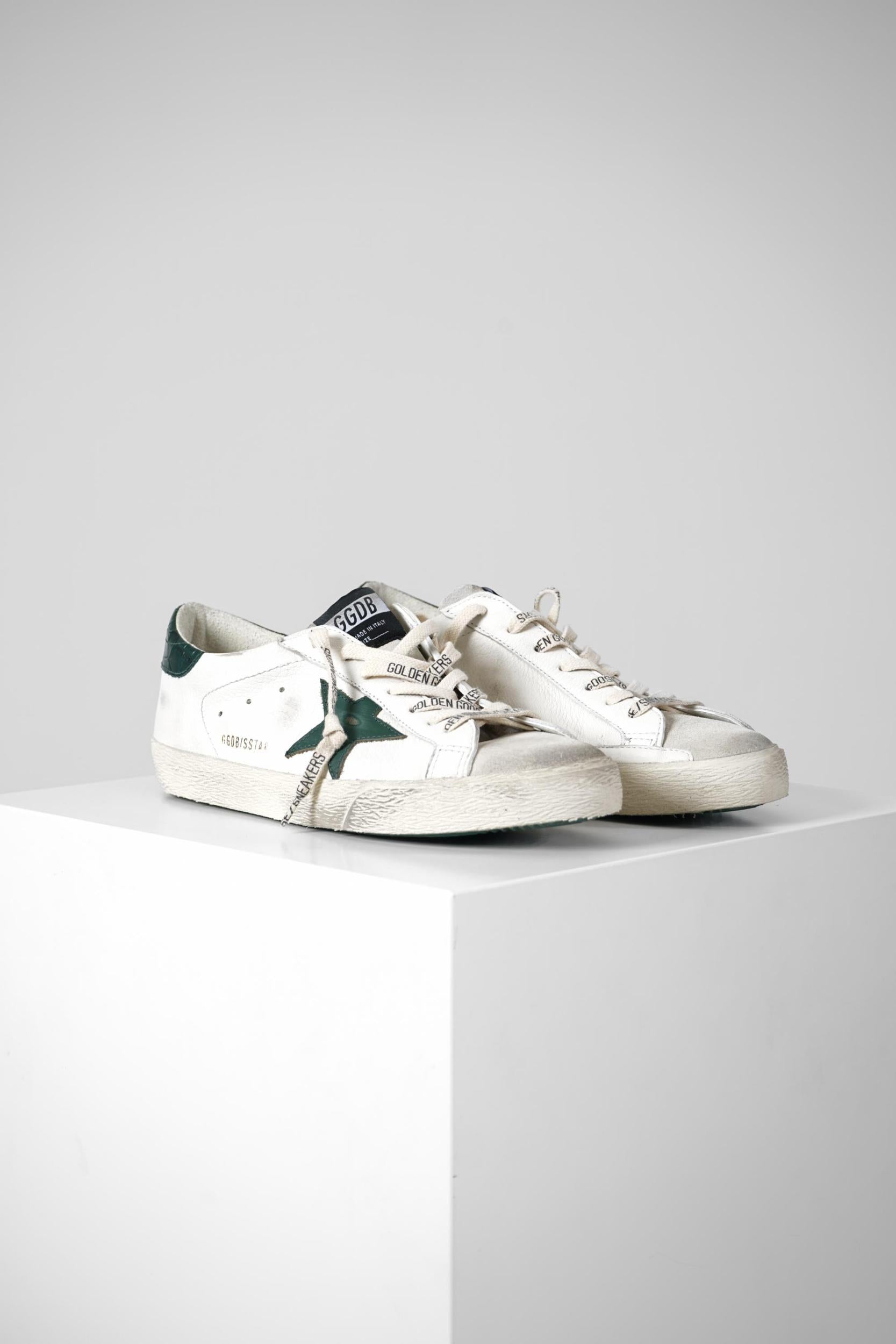 Golden Goose Super Star Classic With List White/Green