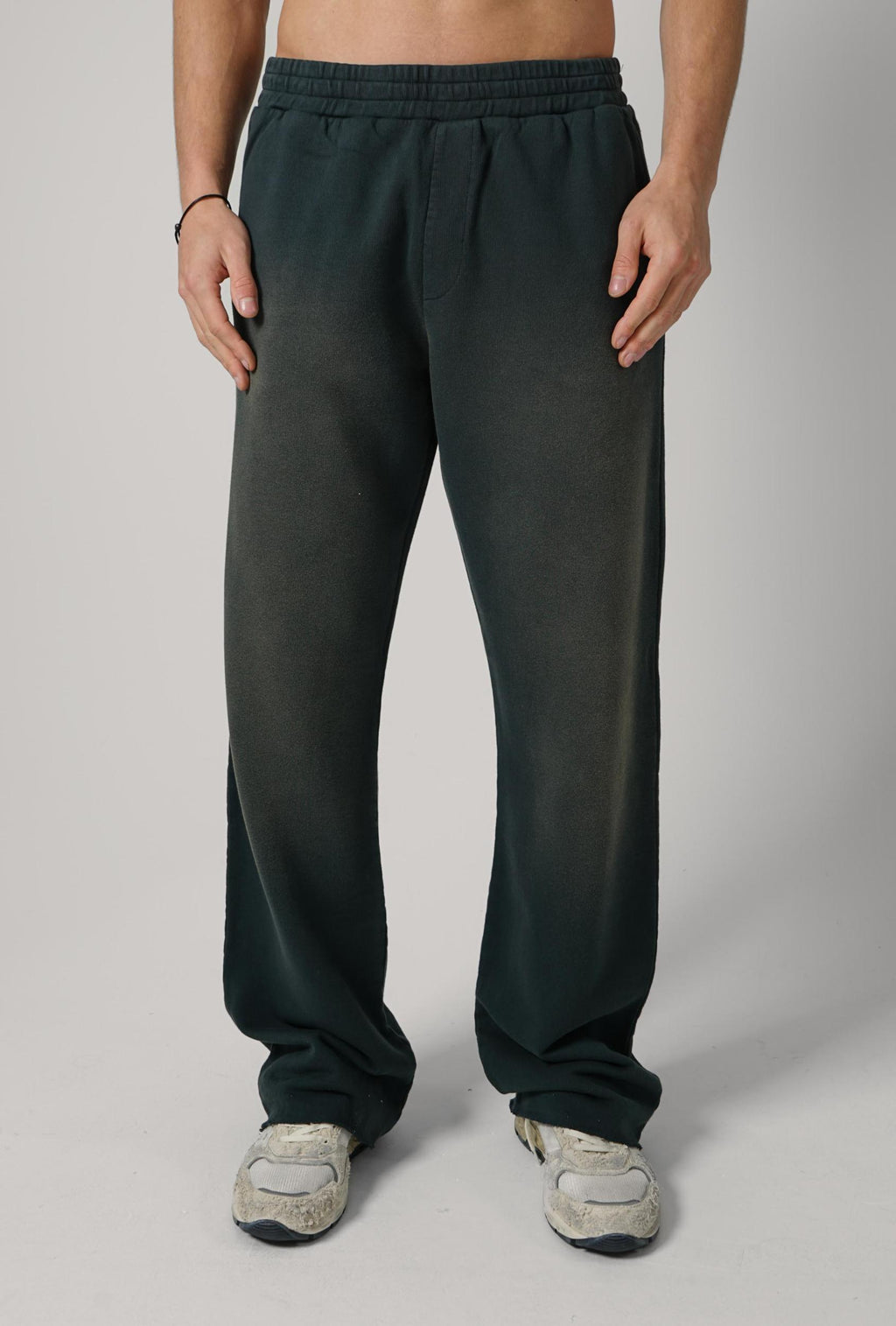 Golden Goose Unisex Wide Jogging Pant Raw Cut