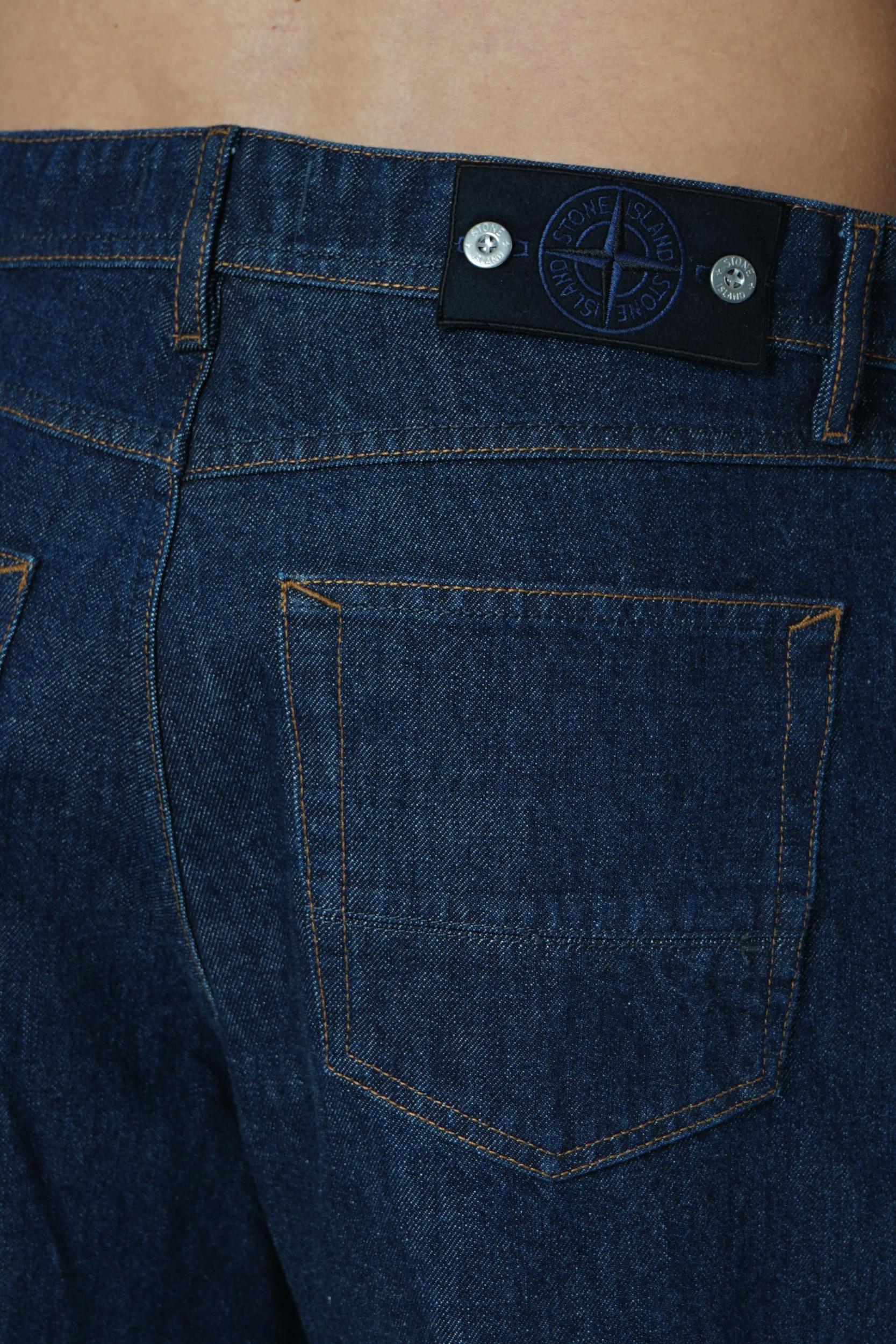 J100006 Stone Island Indigo Denim-Rinsed Loose