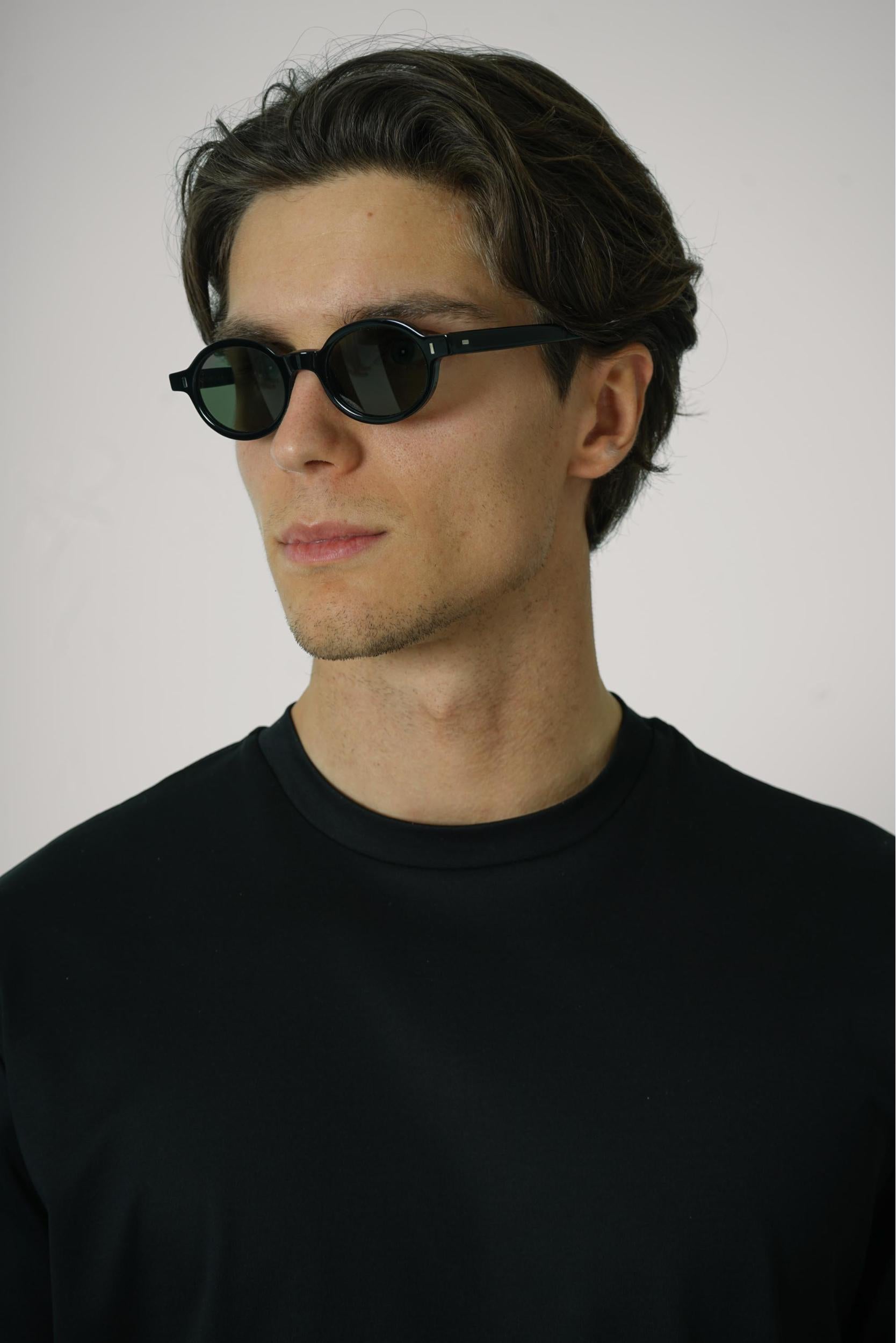 L.G.R Teos Bold Sunglasses Black Green
