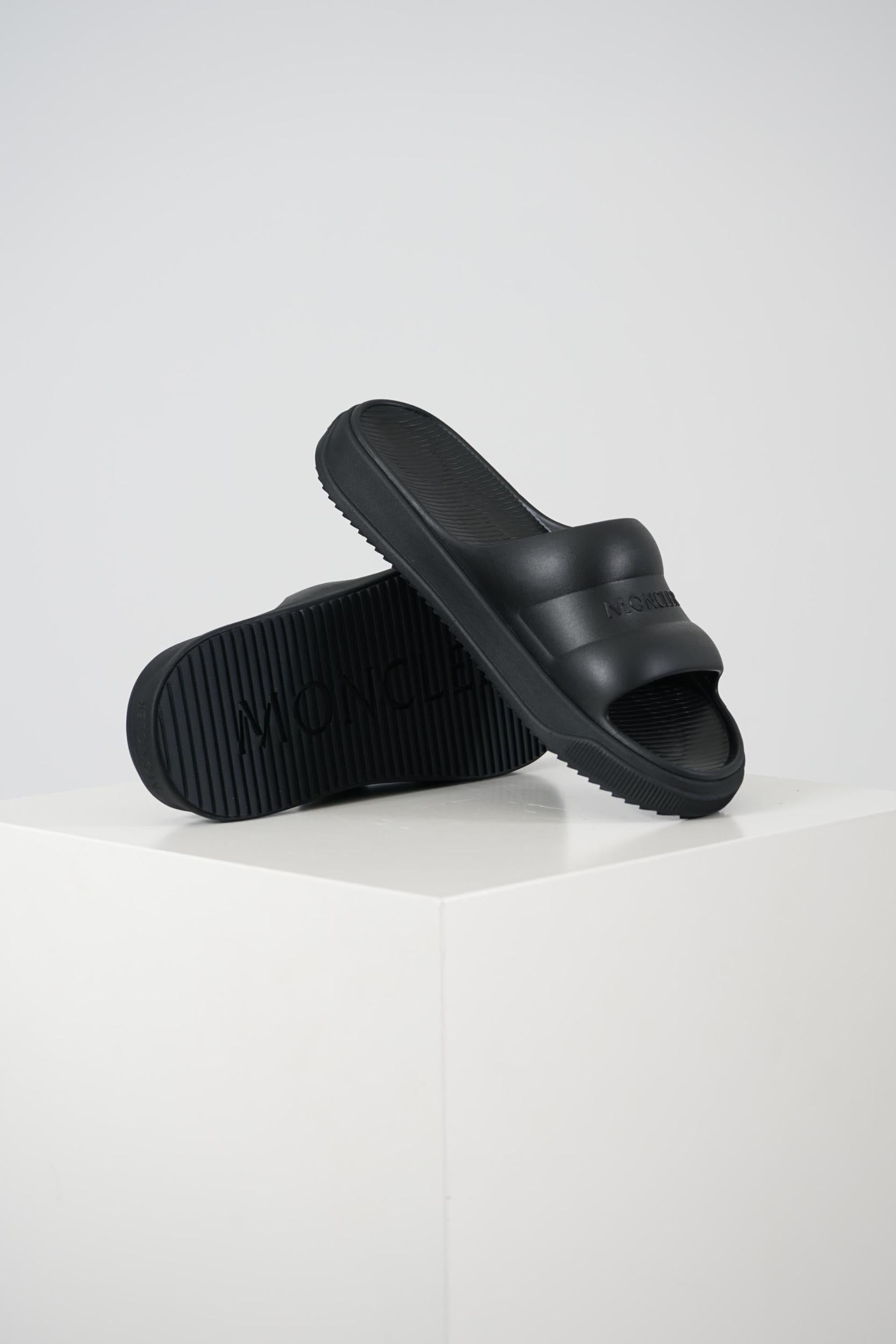 Moncler Altive Slides Black
