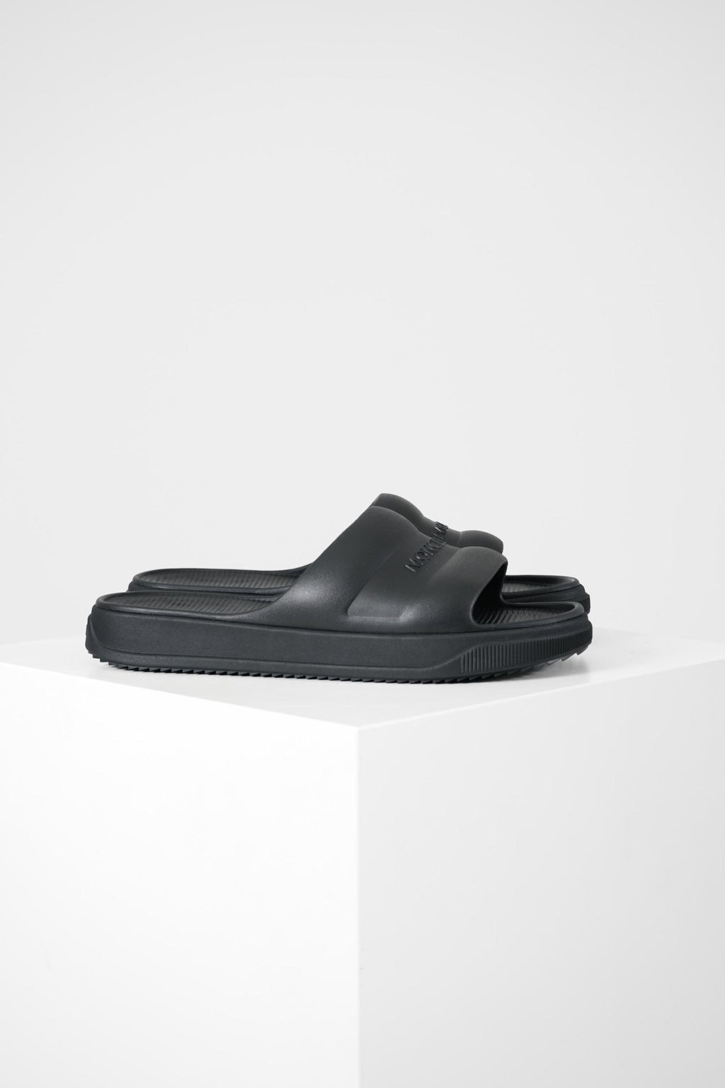 Moncler Altive Slides Black