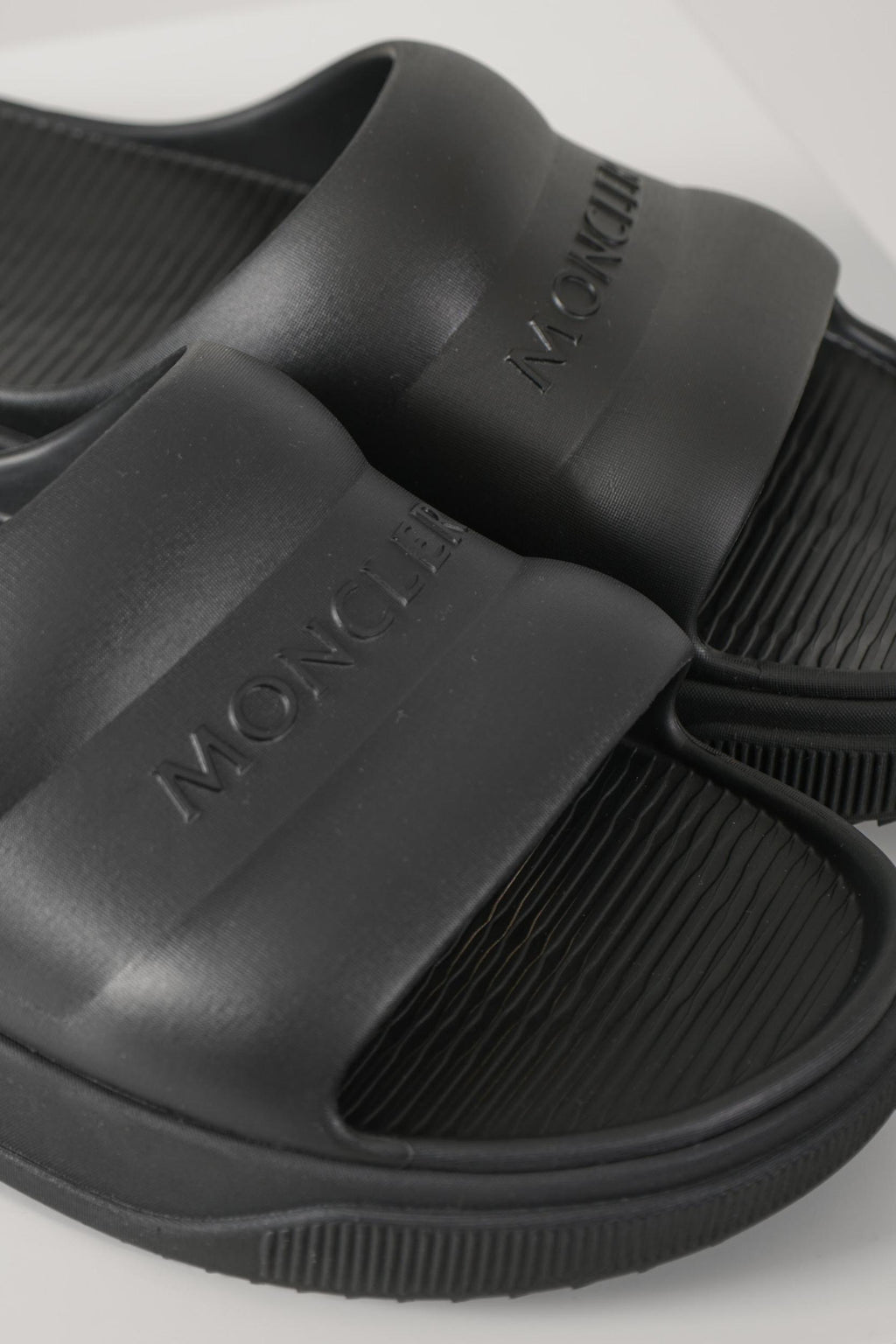 Moncler Altive Slides Black