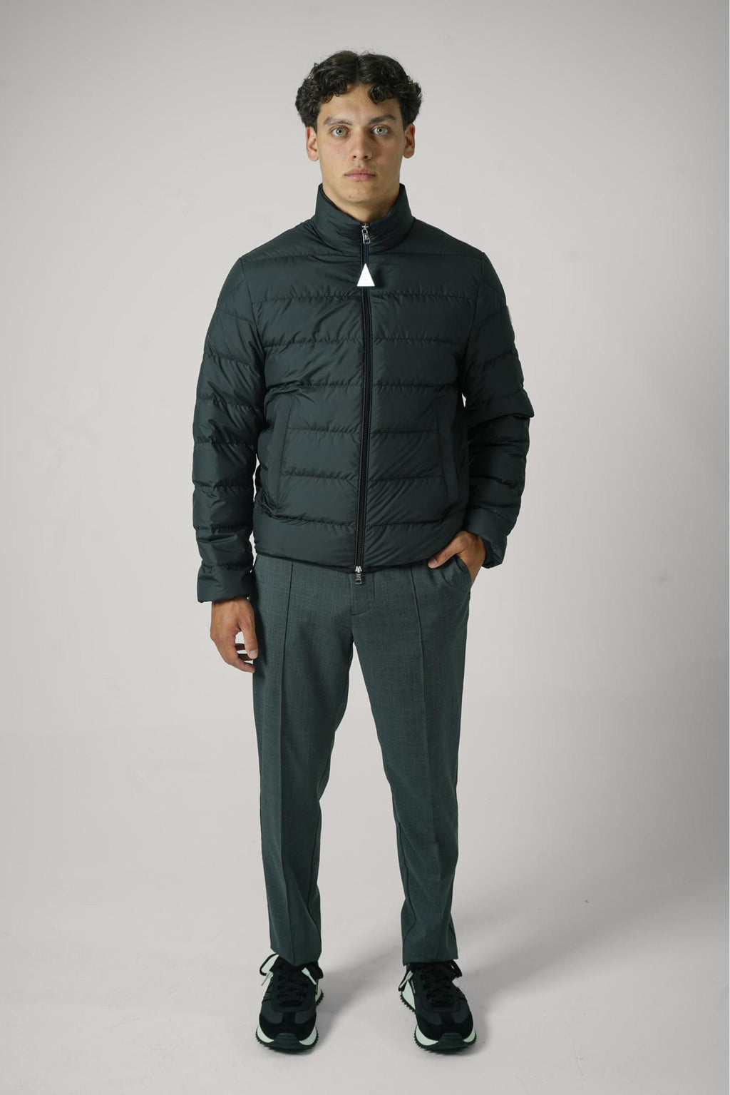 Moncler Baudinet Short Down Jacket Black