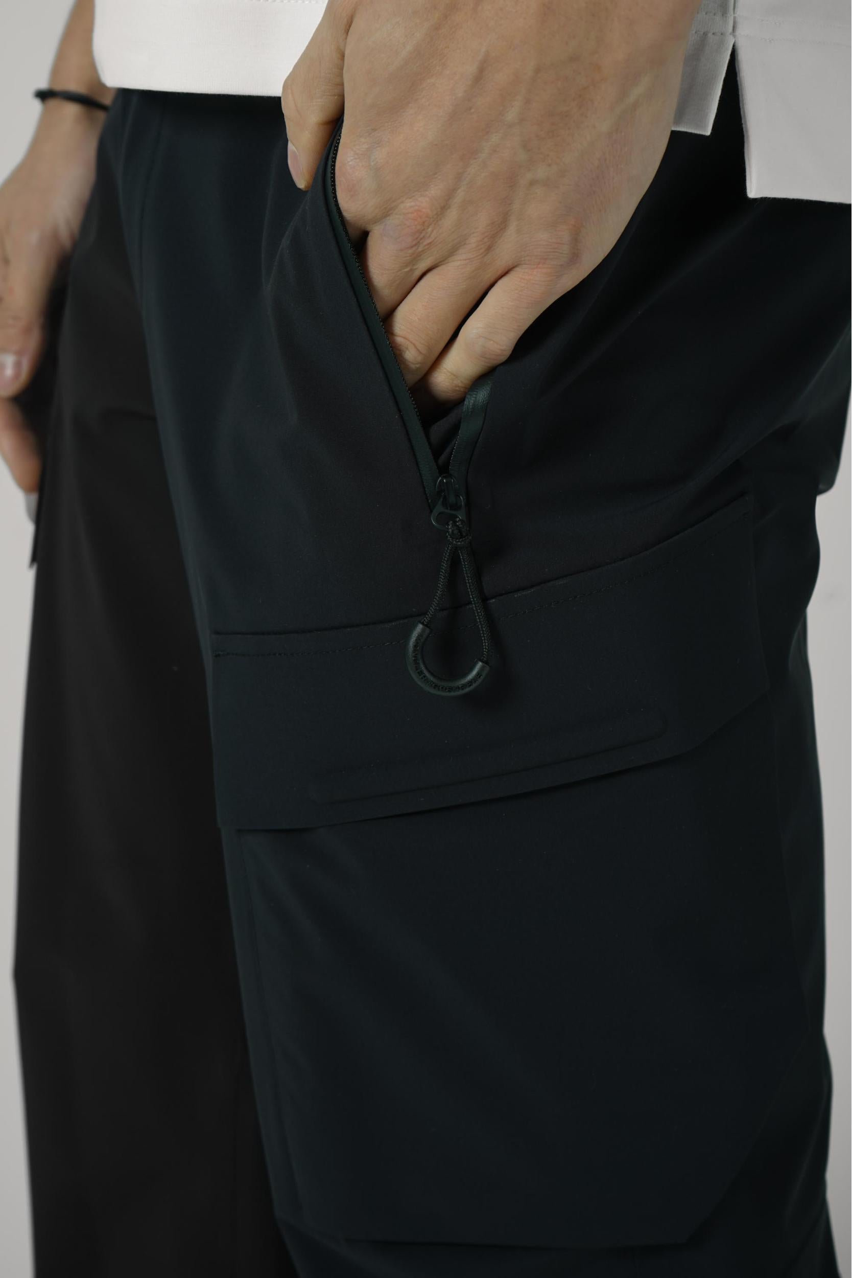 Moncler Grenoble Pantalone Sportivo Black – JURGEN STORE