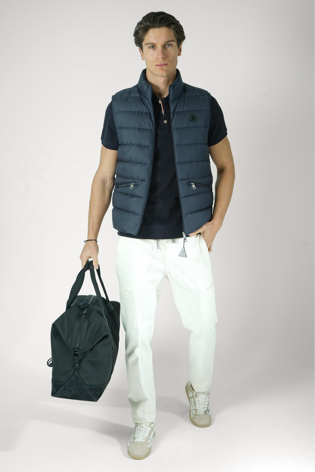 Moncler Lechtal Down Gilet Navy