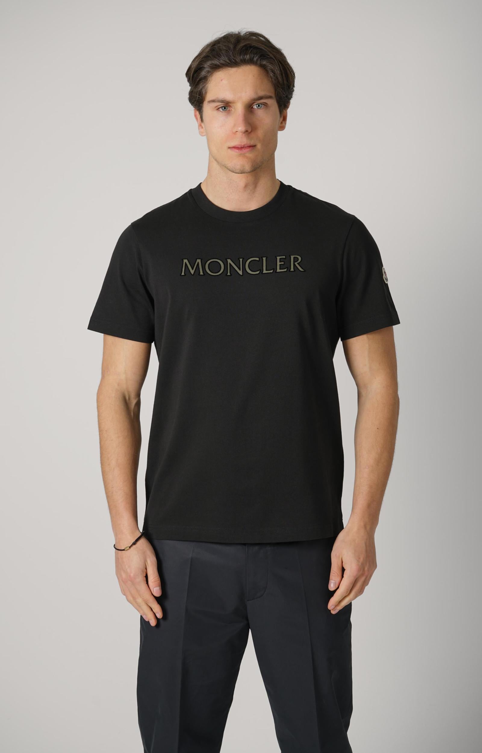 Moncler Model 22 T-Shirt Black