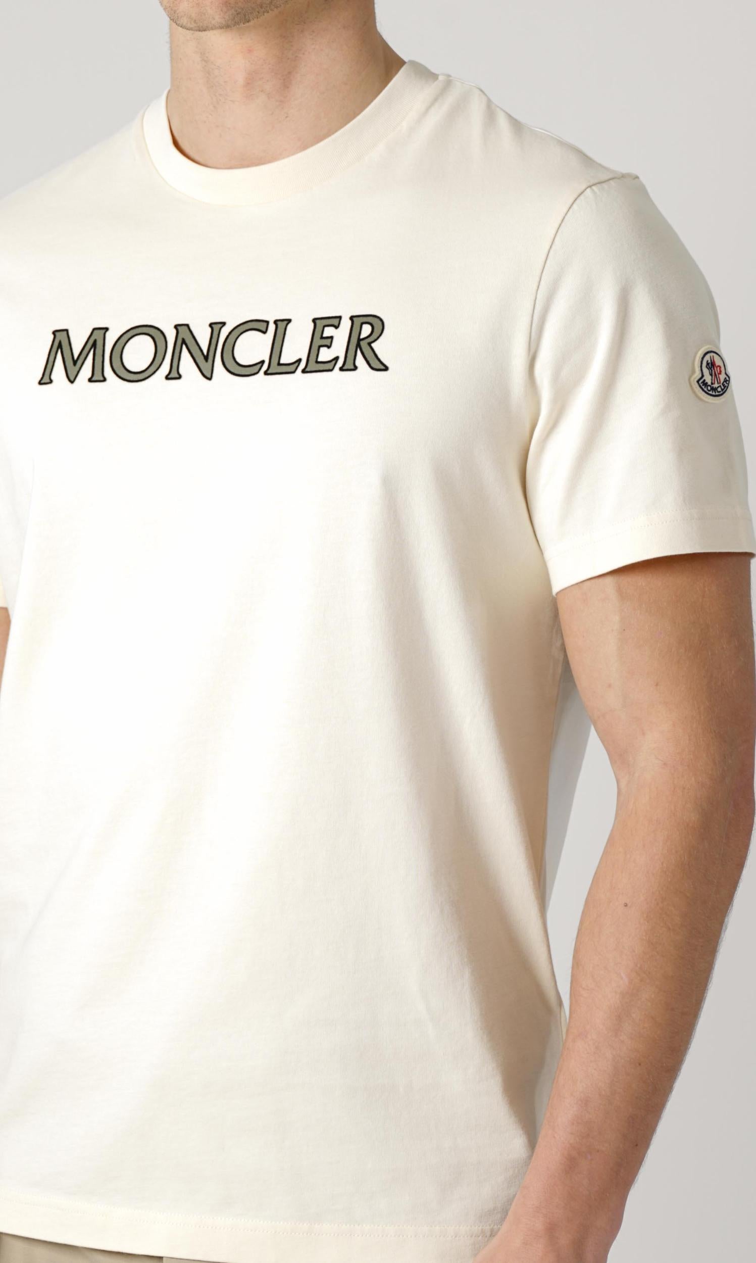 Moncler Model 22 T-Shirt Creme