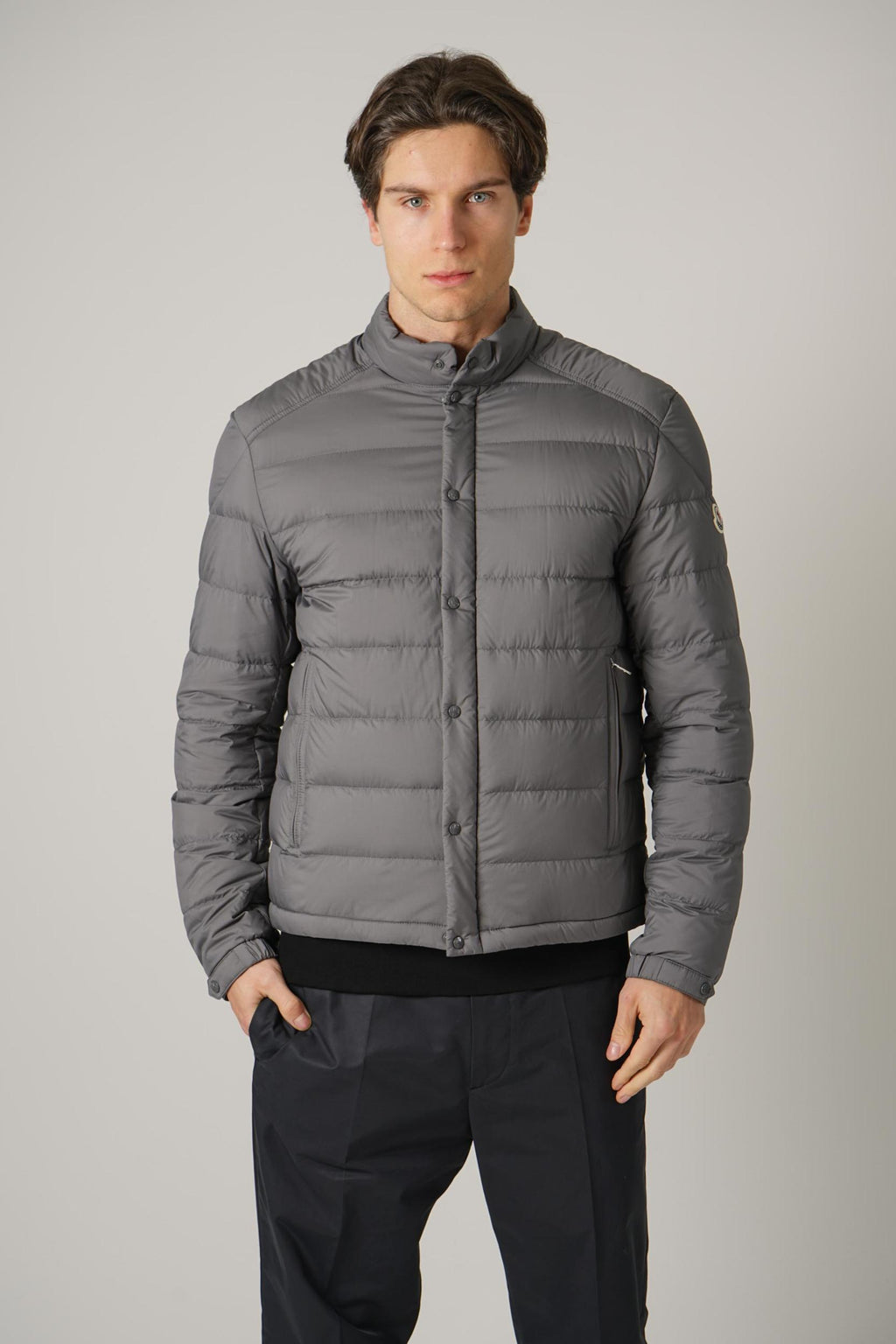 Moncler Selves Giubbotto Grey