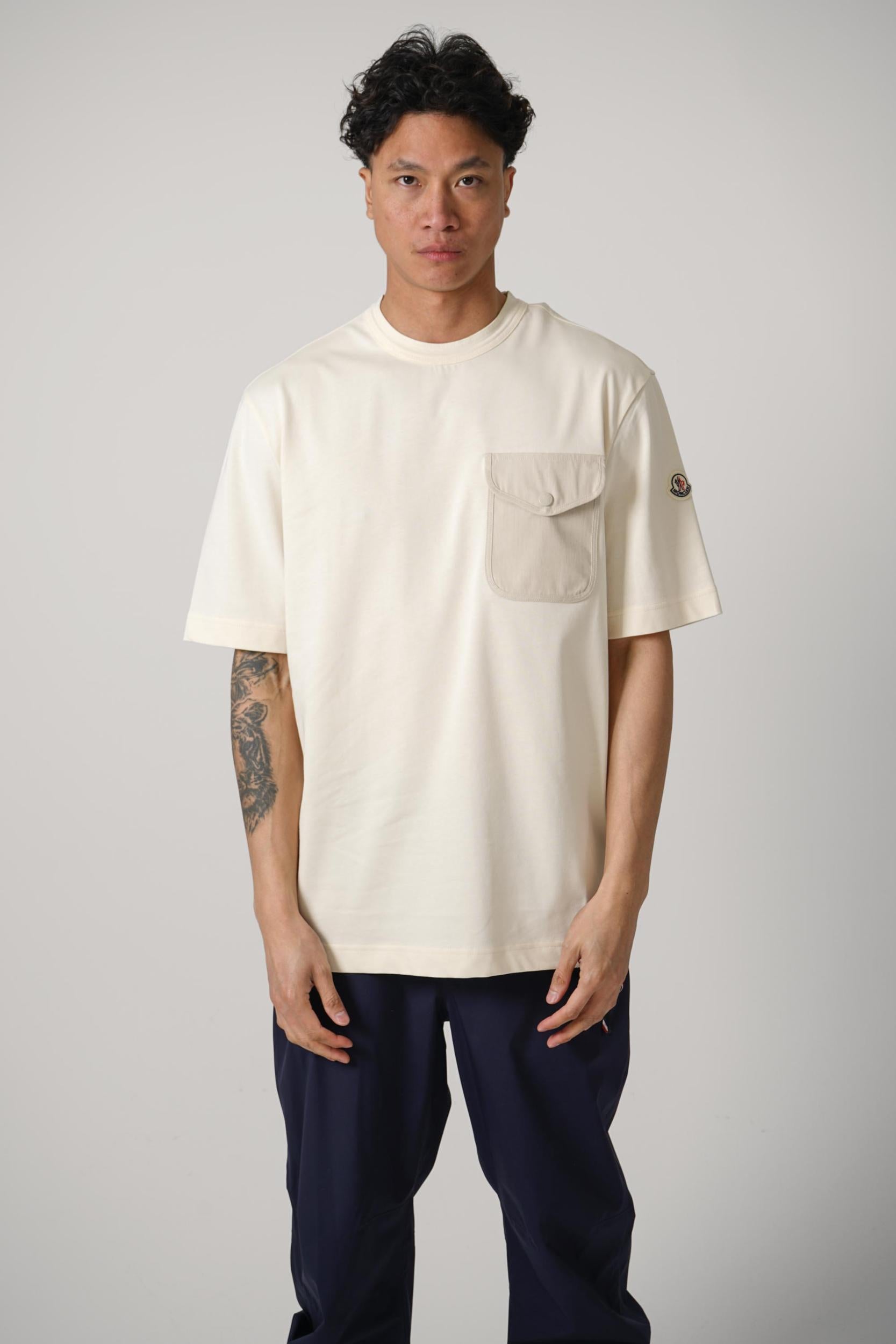 Moncler Ss Front Pocket T-Shirt Beige