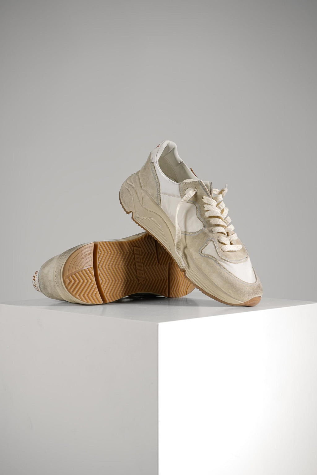 Running Sole White/Beige/Brown