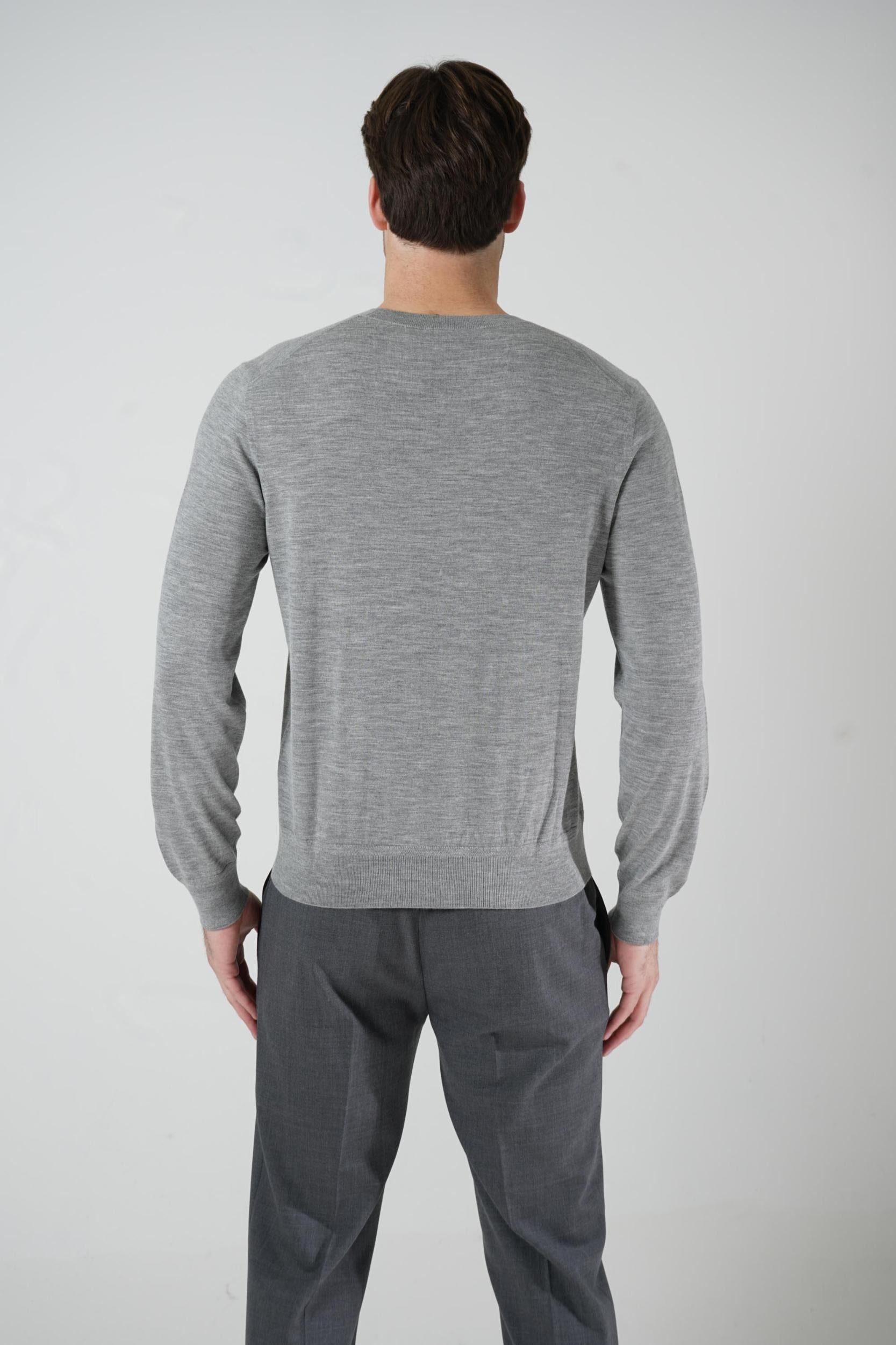 Tom Ford V-Neck Grey