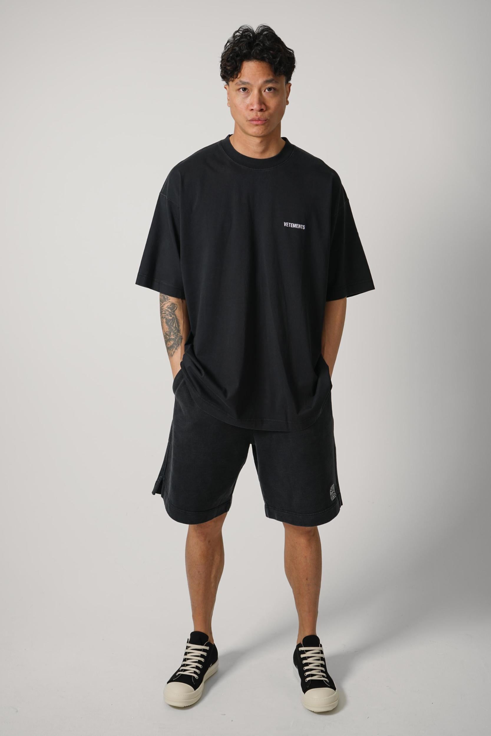 Vetements Iconic Logo T-Shirt Black