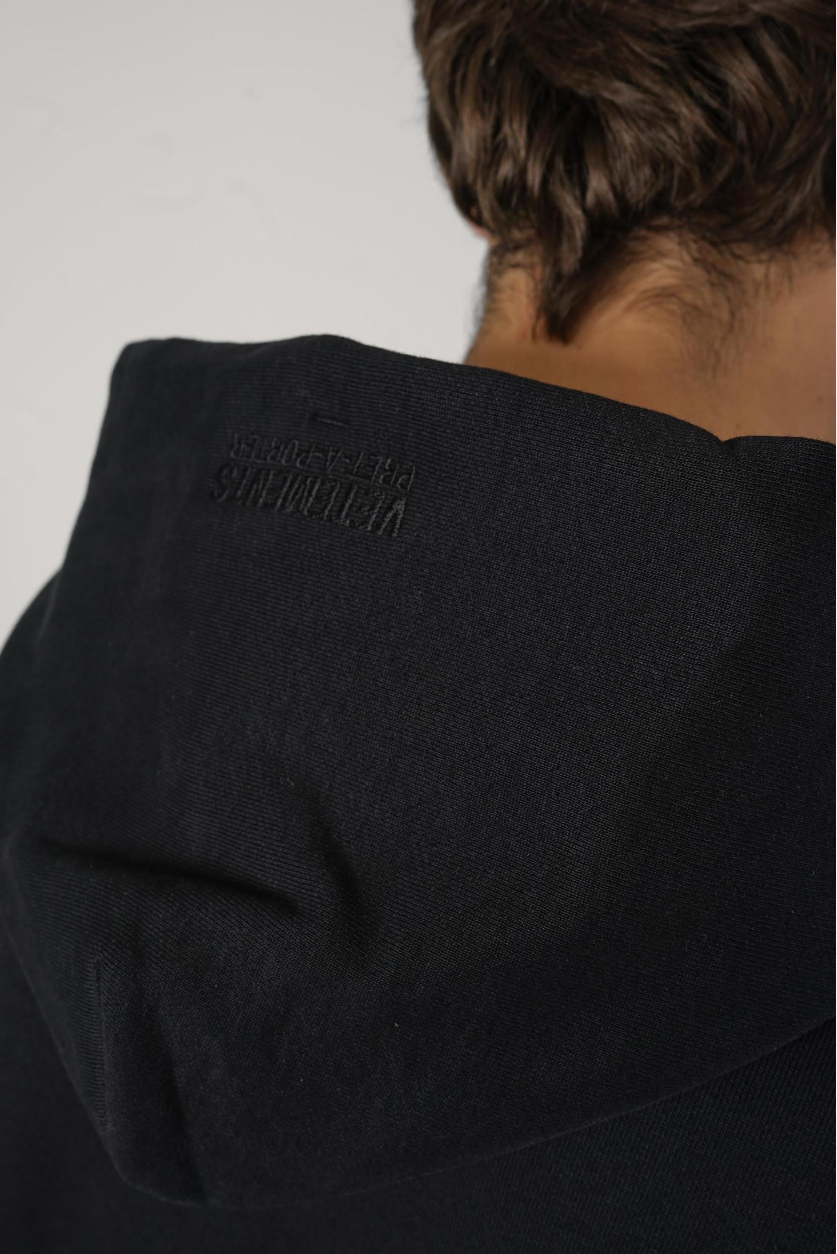 Vetements Logo Zip-Up Hoodie Black