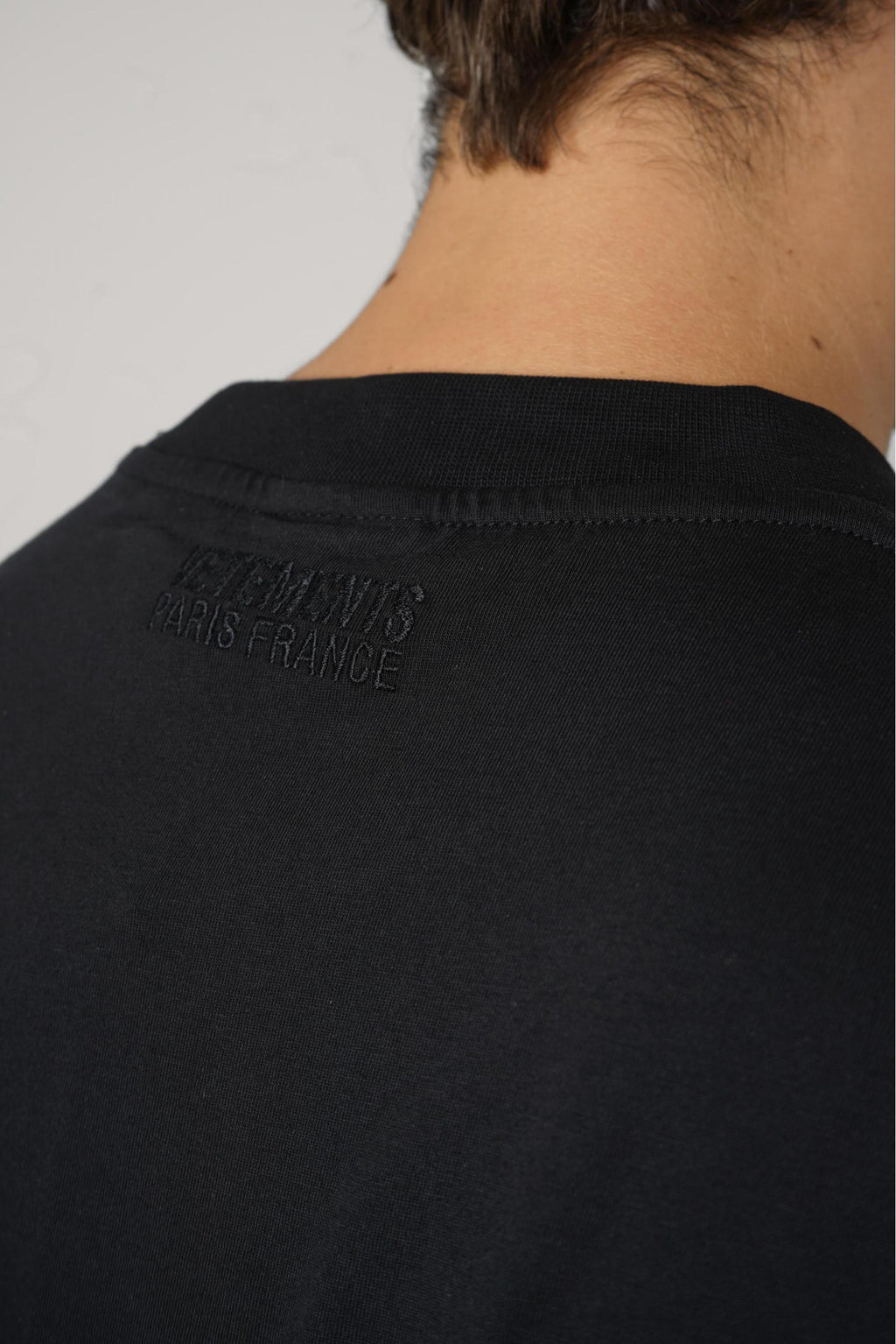 Vetements Paris T-Shirt Black